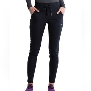 Cherokee Form Scrub Set